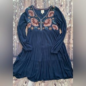 Knox Rose Medium Embroidered Long Sleeve Swing Dress